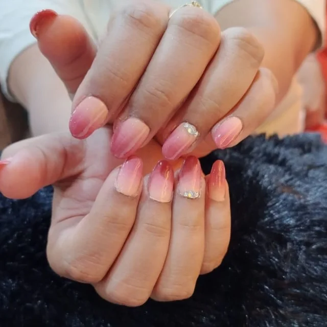 <image data-src= https://nailsalon.in.net/wp-content/uploads/2024/01/acrylic_nails_design1.png alt=”nail art home services in mumbai”>