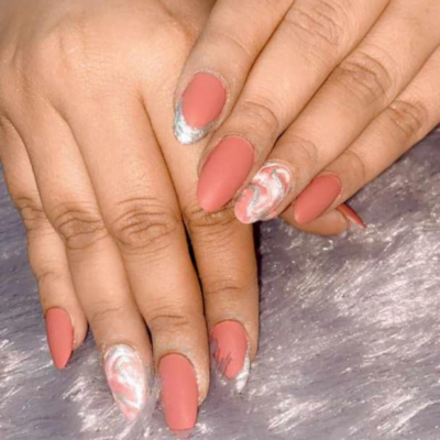 <img data-src='nail art-04.jpg'alt='nail art near me'/>